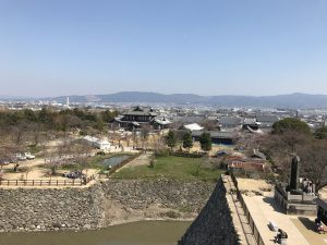 郡山城天守台展望施設から奈良市内方面を望む